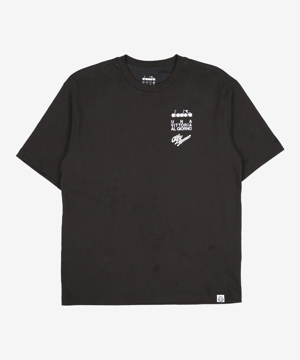 디아도라(diadora) 알파로메오 카 레이스 반팔 티셔츠 BLACK 95