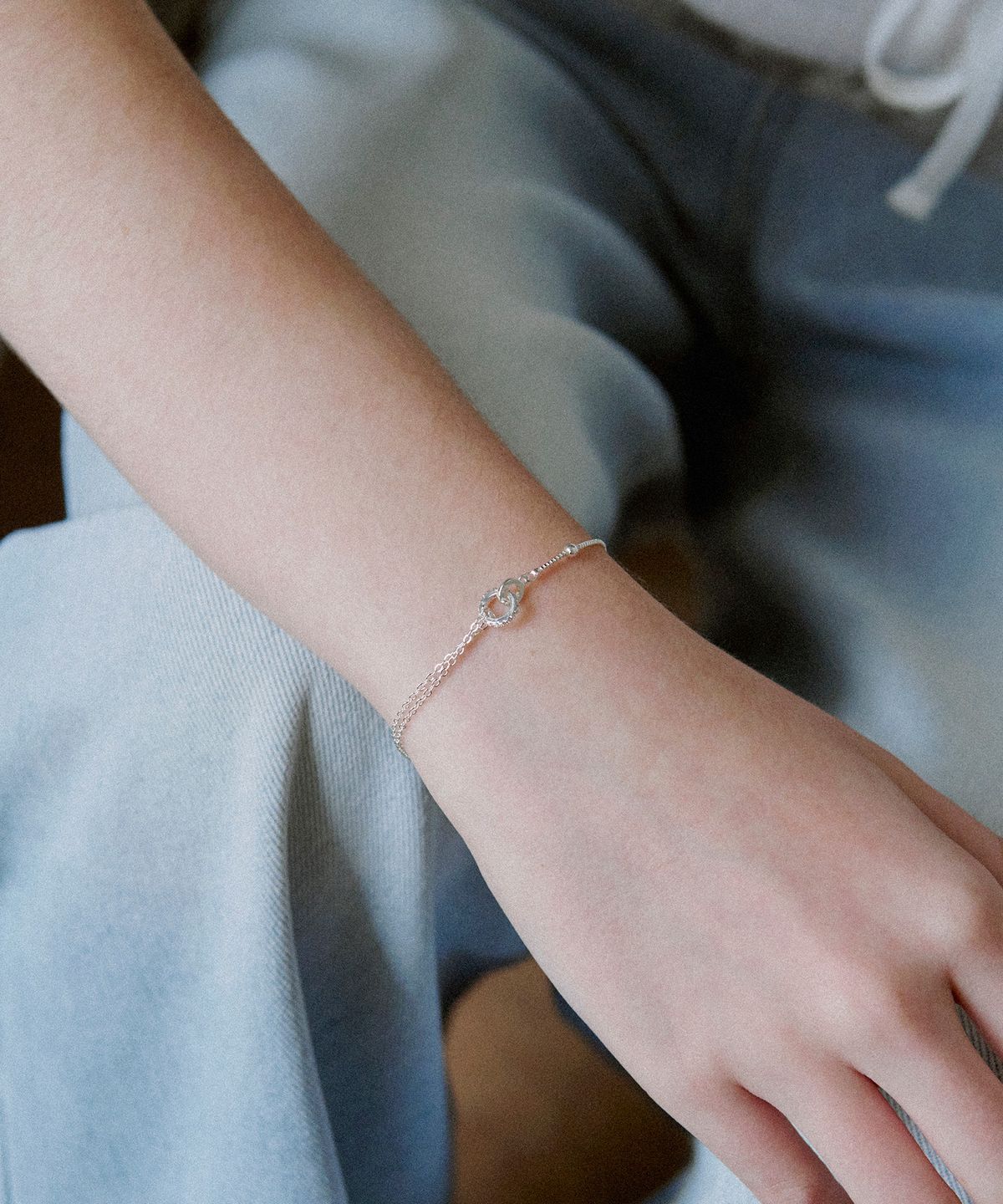 세인트스코트런던(ST.SCOTT LONDON) Circle Layered Bracelet / STJ-BB1592WG