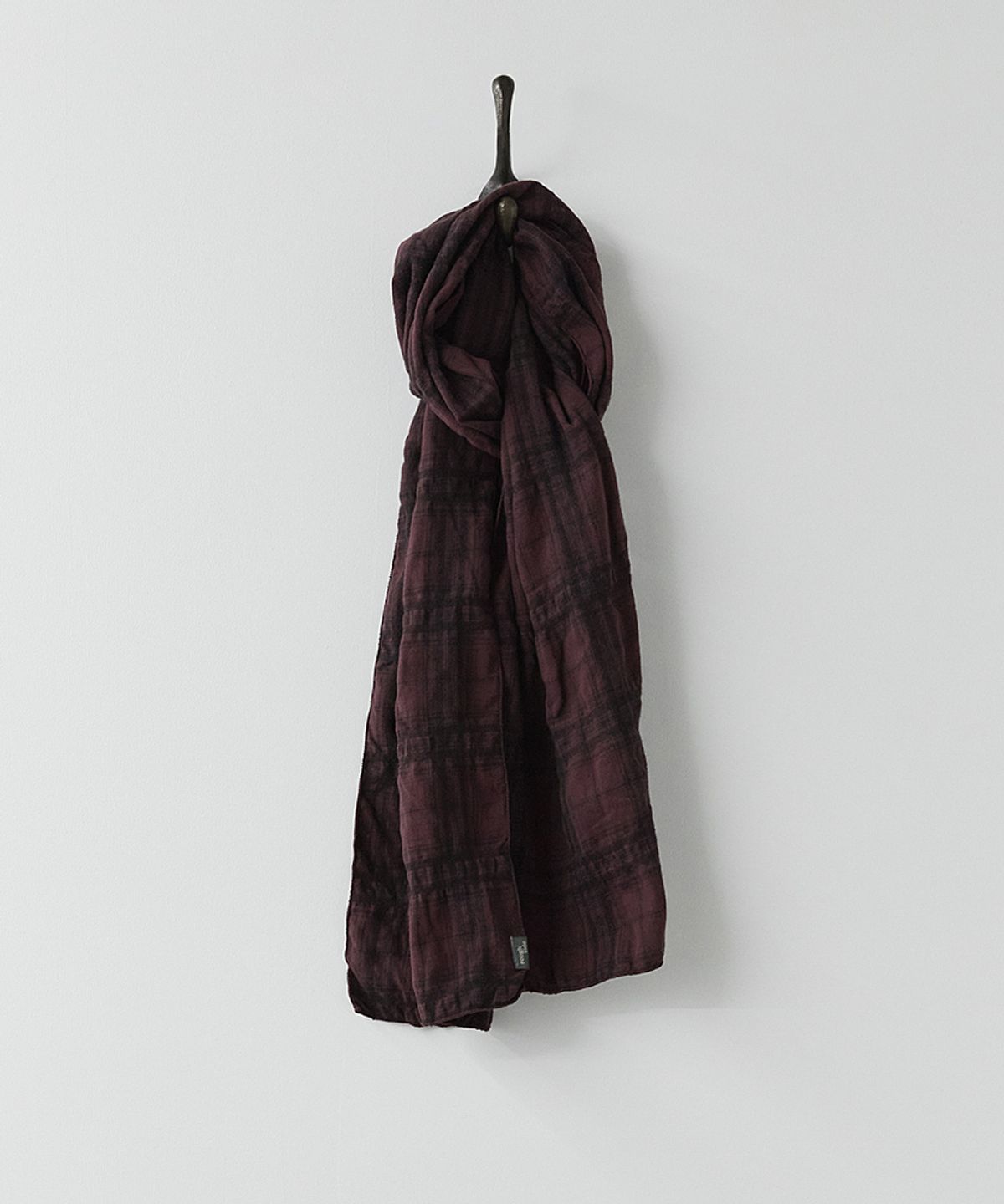 러프사이드(ROUGHSIDE) Crease Check Scarf Burgundy