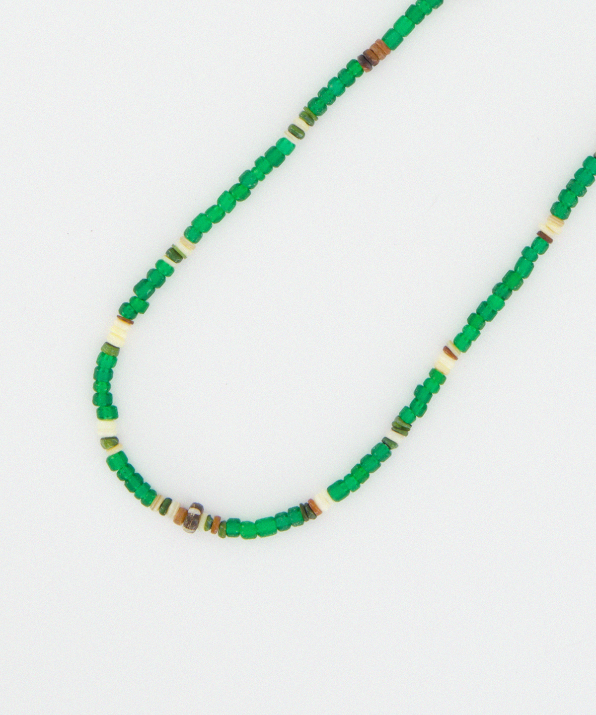 도우하브(DOUHAB) Pebble – Moss Necklace / Green