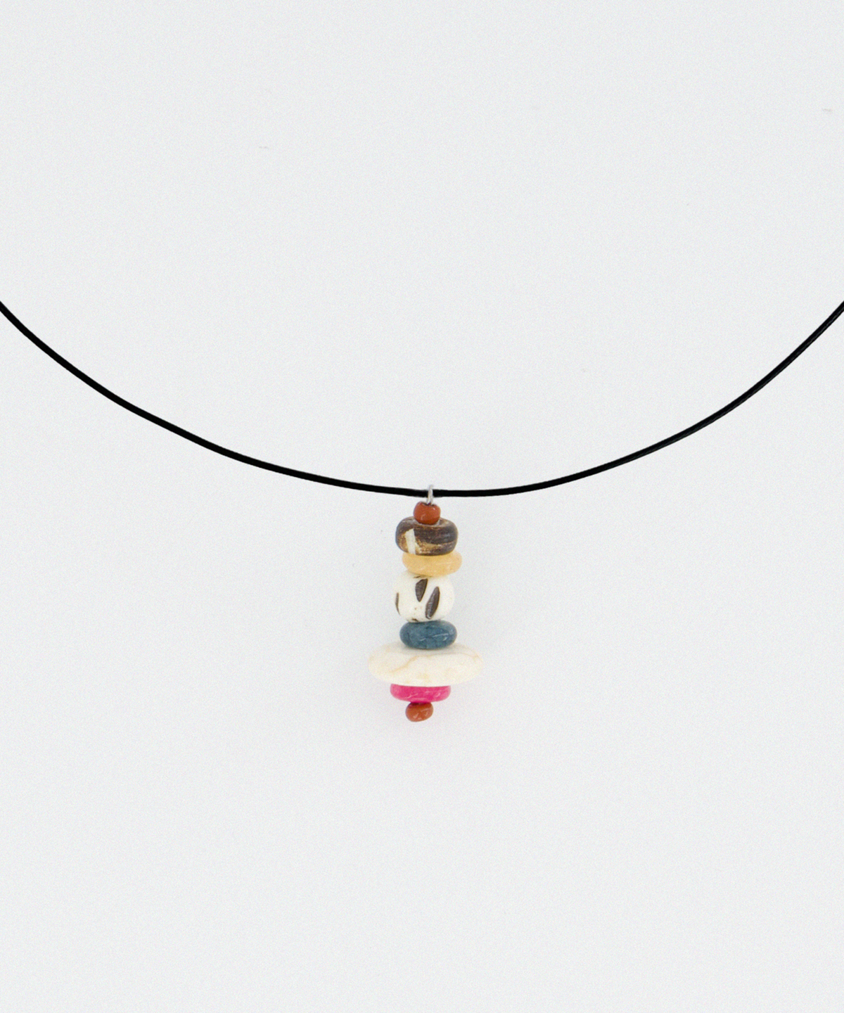 도우하브(DOUHAB) Pebble – Trace Pendant / Bone