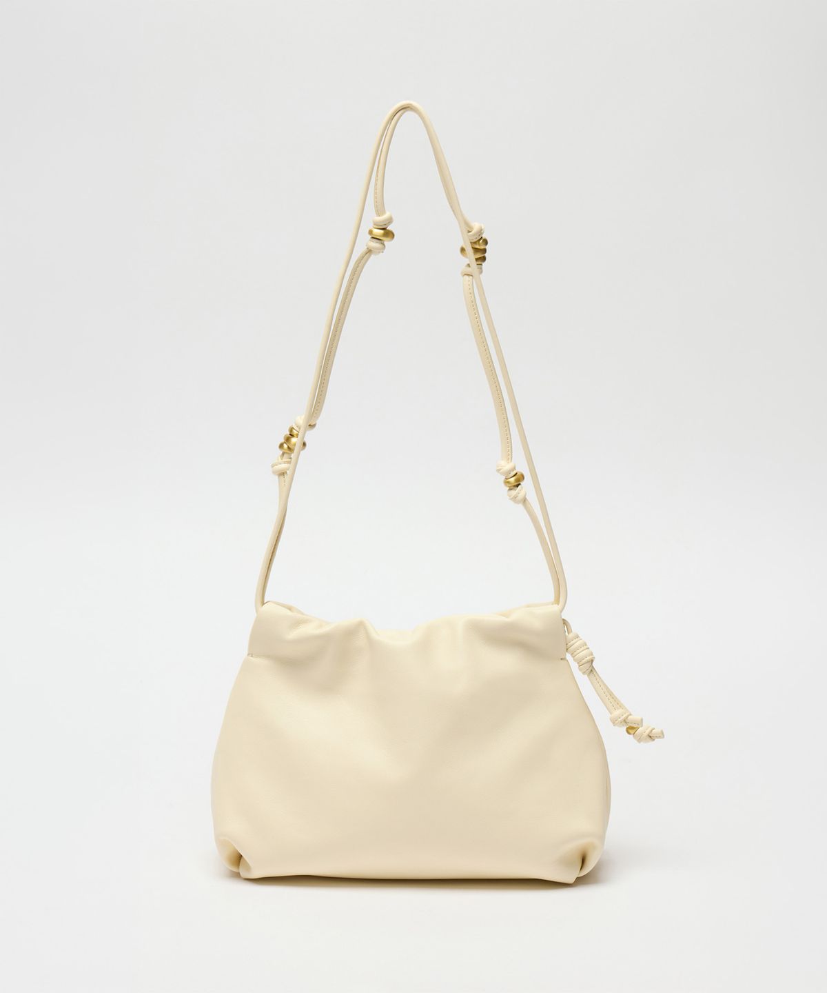 아카이브앱크(ARCHIVEPKE) Gem clutch bag(Coconut milk)_OVBAX25023VNI