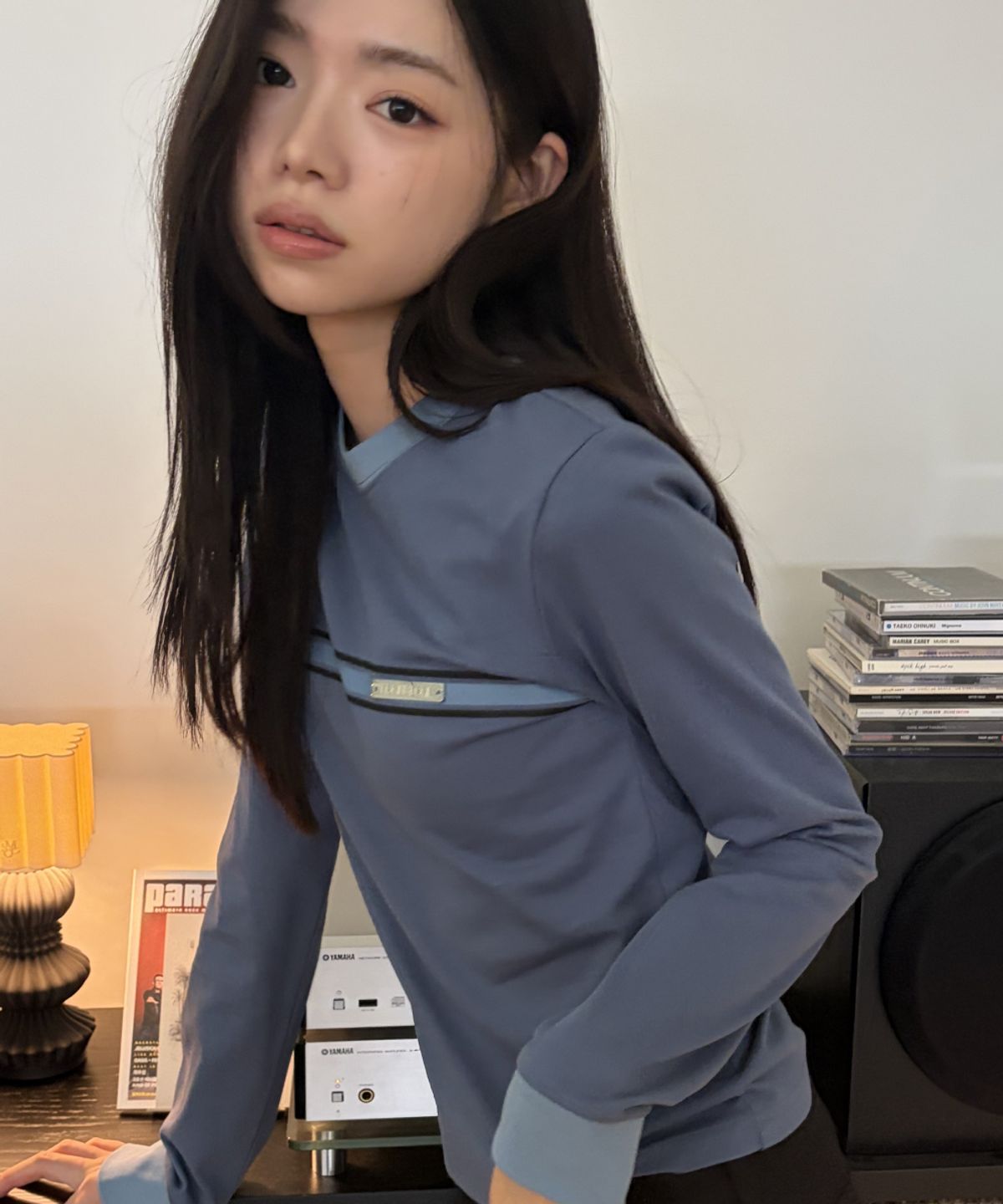 로긴 앤 로지(ROGIN N ROSIE) Stripe Metal Logo Point Long Sleeve Dusty Blue