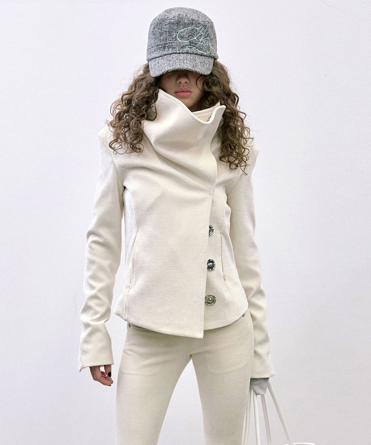 스컬프터(SCULPTOR) Mockneck Corduroy Jacket White