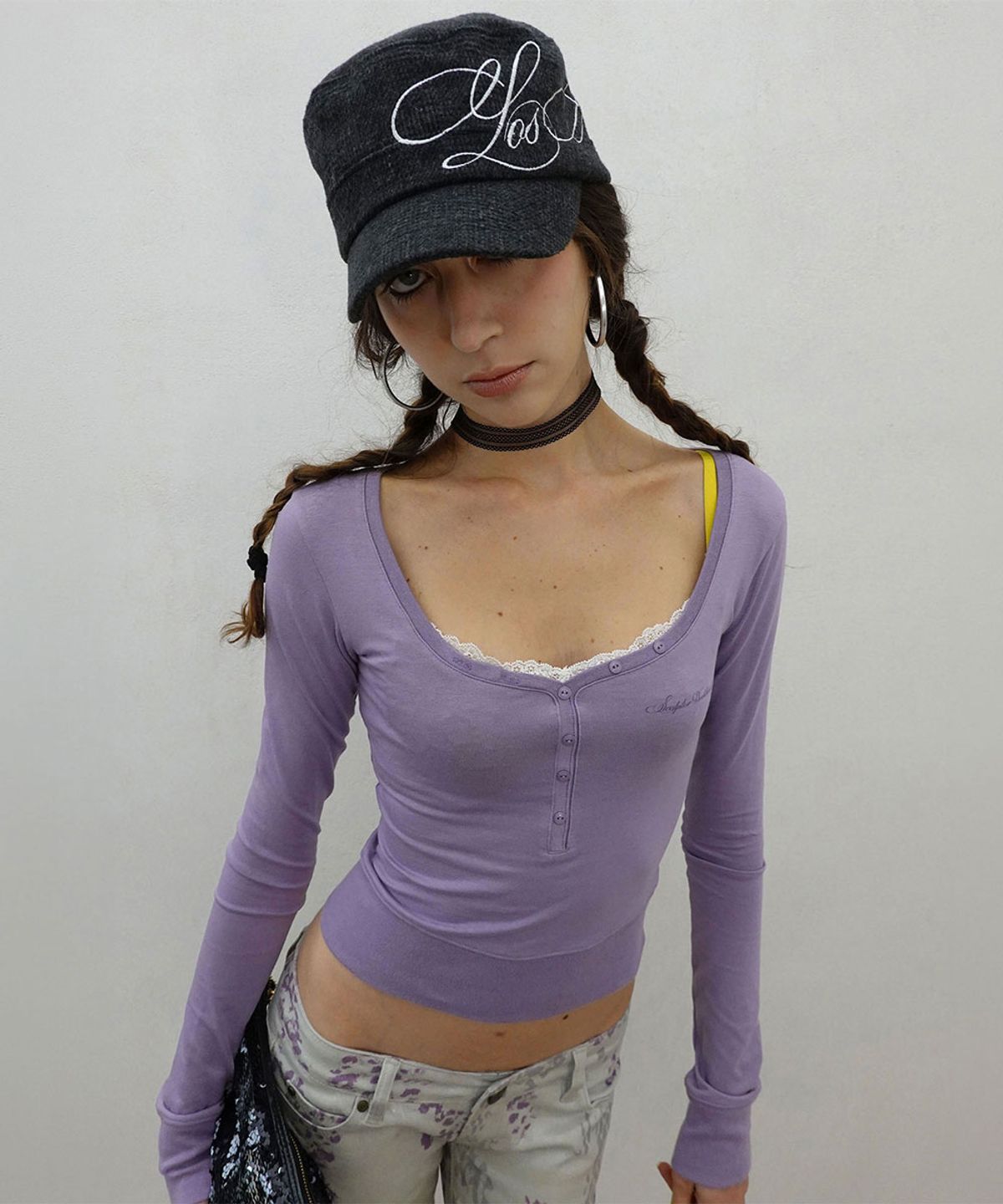 스컬프터(SCULPTOR) Lace Trim Henley Top Ube Purple