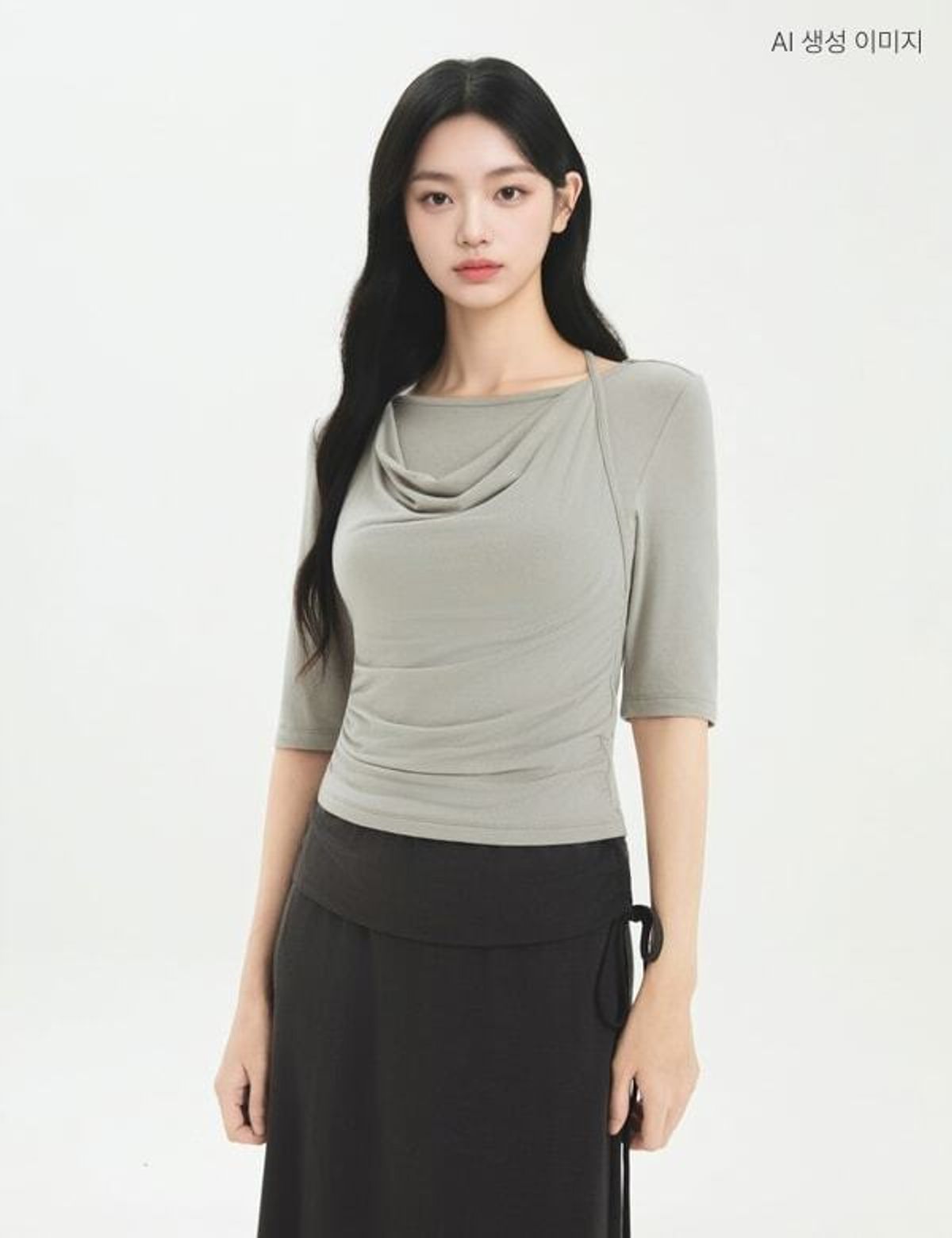 로엠(ROEM) 홀터넥 티셔츠 RMHWG38RT2