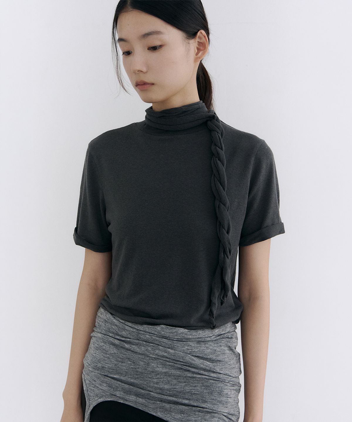 로우타이드(LOW TIDE) TIE SCARF TOP [CHARCOAL]