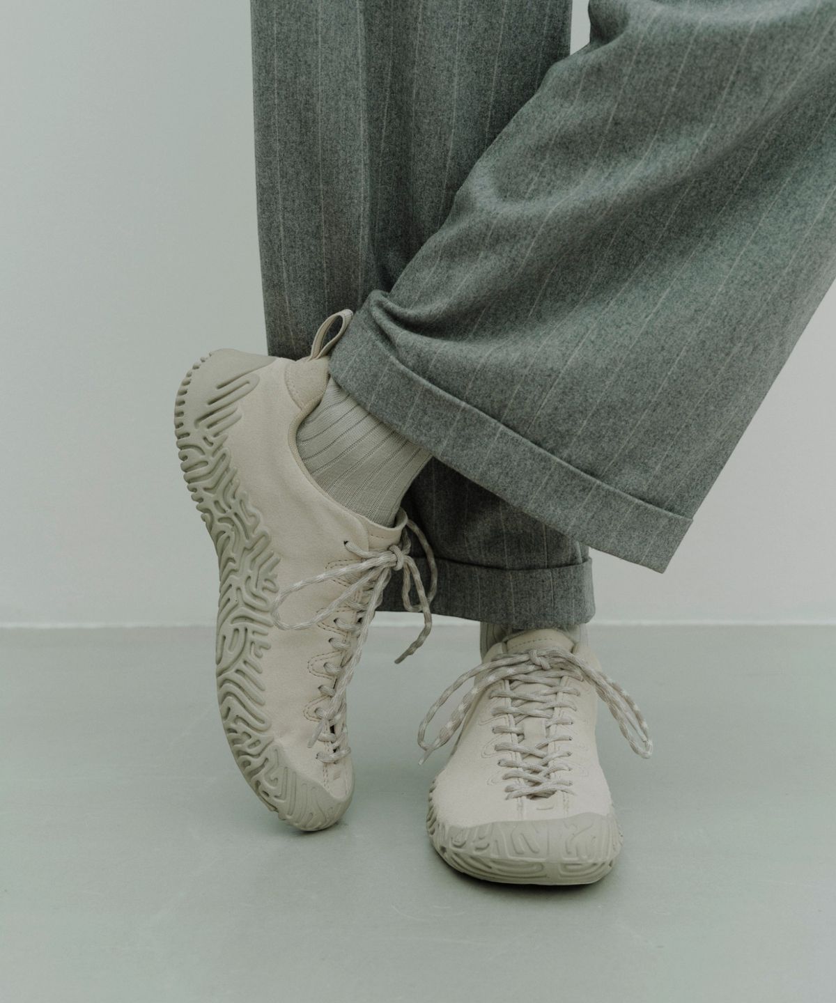 킨(KEEN) 재스퍼 멀코 남성 스니커즈 BIRCH/PLAZA TAUPE