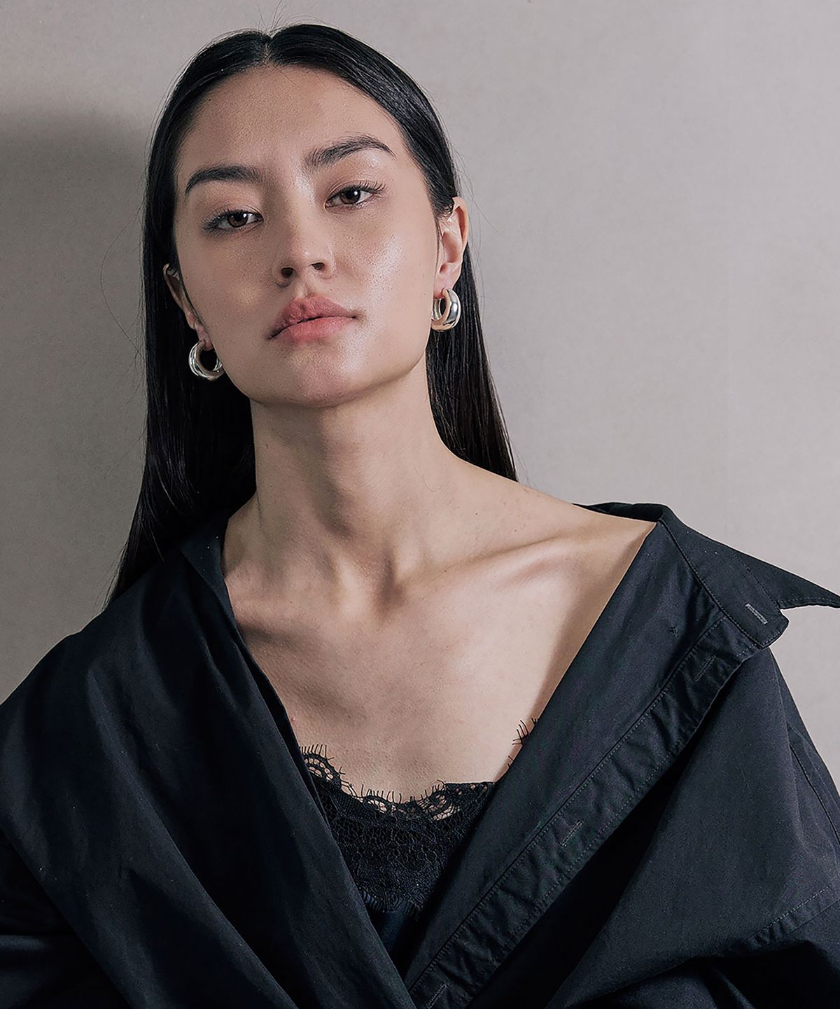 그라스마티네(GRASSE MATINEE) Dome Earrings L Silver