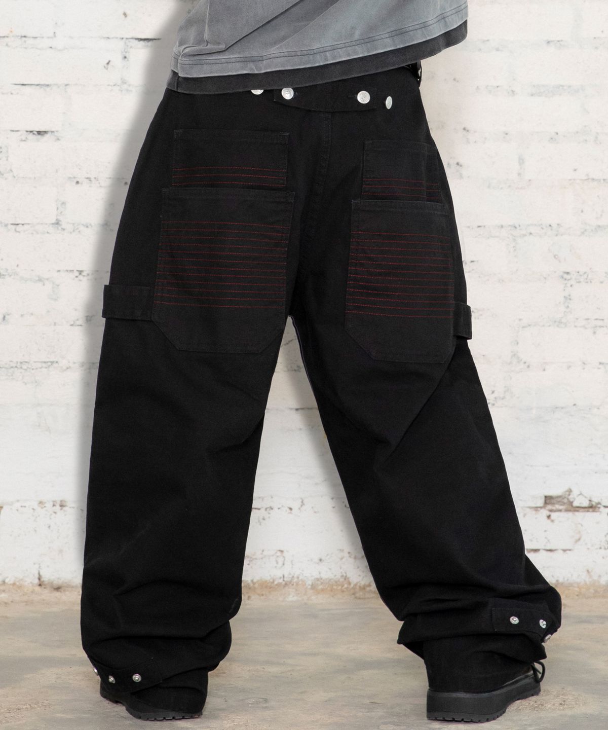 엑스톤즈(XTONZ) XP343 멀티 스티치 워싱 코튼 와이드 워크 팬츠 (BLACK)