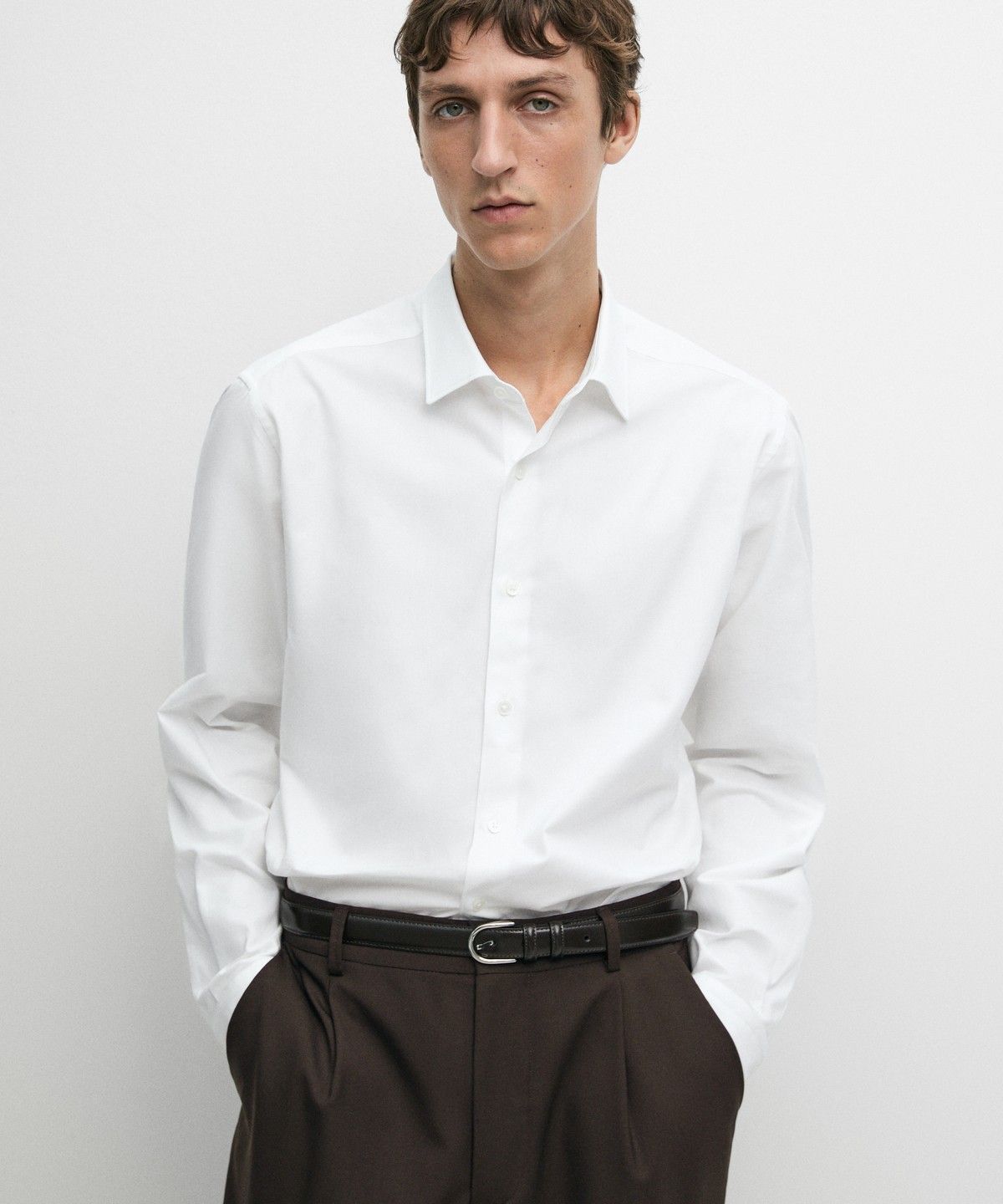 마시모두띠(MASSIMO DUTTI) 100% 코튼 레귤러 핏 셔츠