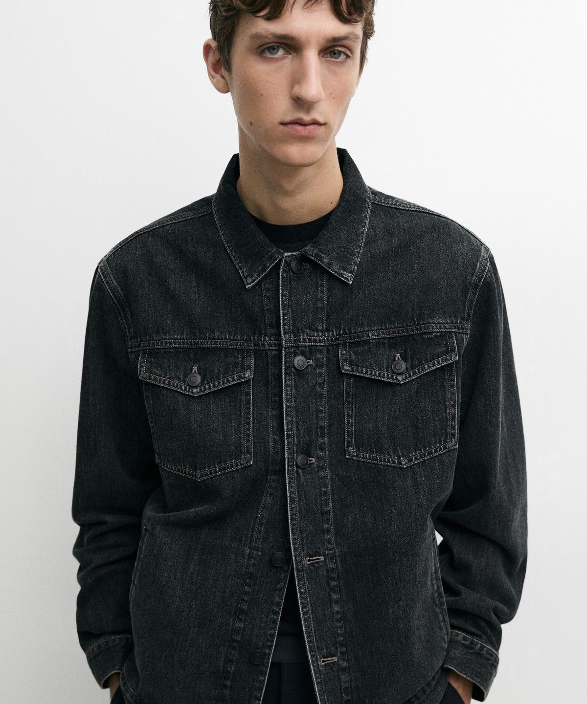 마시모두띠(MASSIMO DUTTI) 레귤러 핏 코튼 데님 재킷