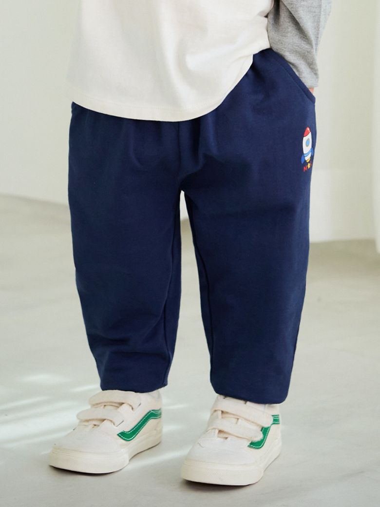 우주여행배기팬츠
