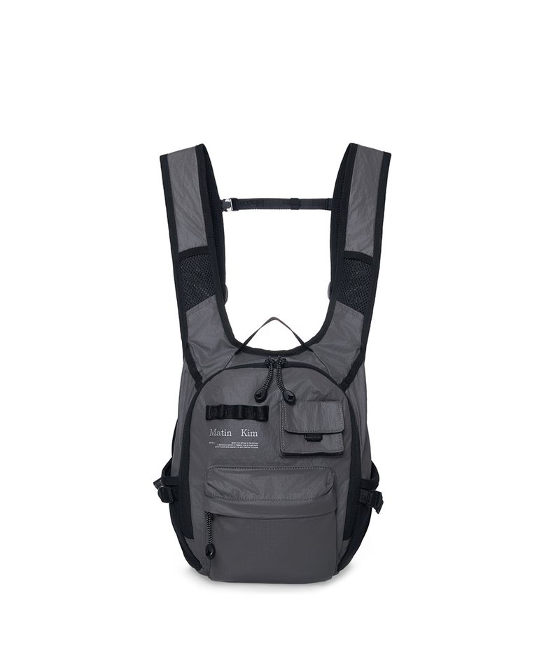 MULTI-POCKET LITE MINI BACKPACK IN GREY