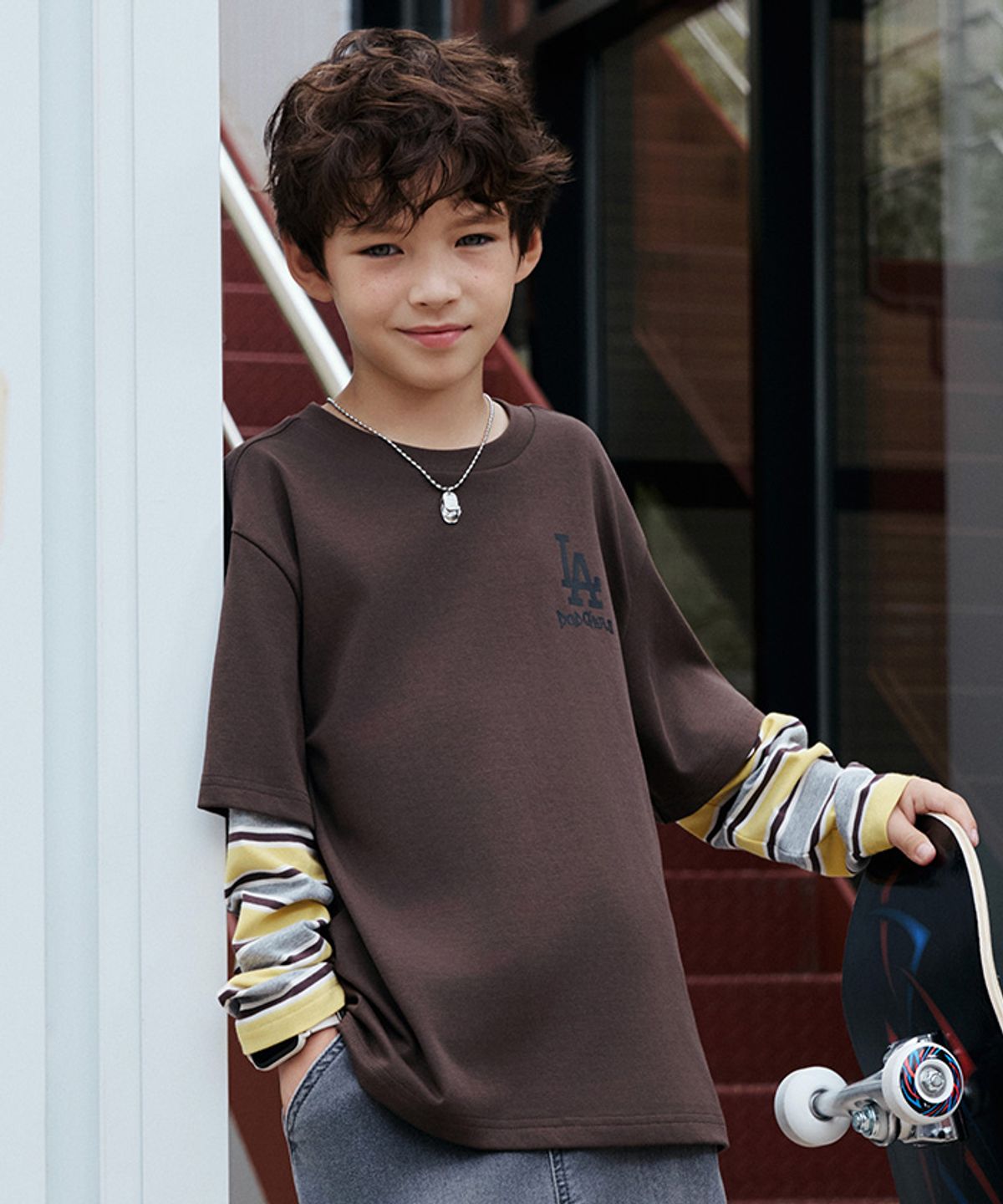엠엘비 키즈(MLB KIDS) 스트릿 스트라이프 레이어드 티셔츠 LA (Brown)