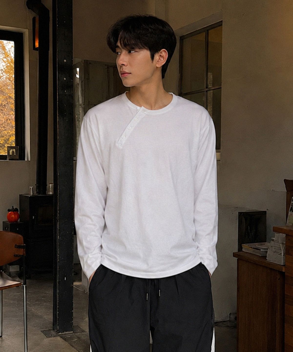 앨빈클로(ALVINCLO) 무지 4버튼 헨리넥 긴팔티 AVT948 (3COLOR)