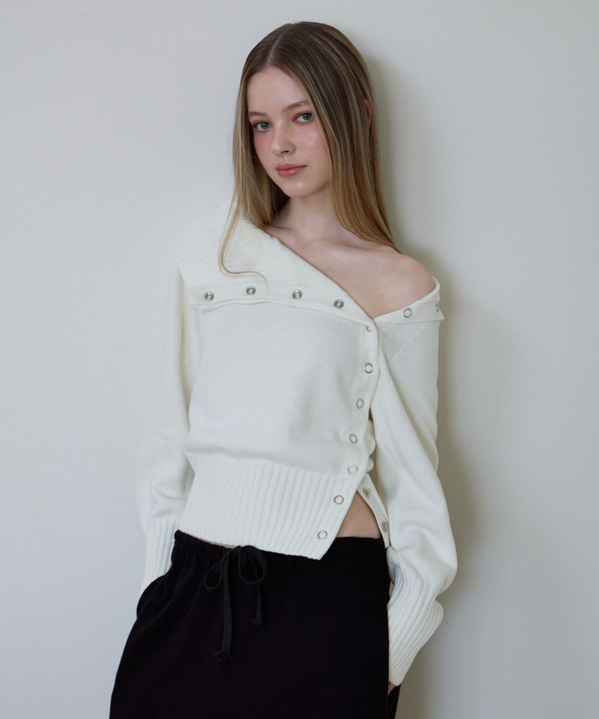 로제프란츠(ROSEFRANTZ) Fold Off Shoulder Knit [Ivory]