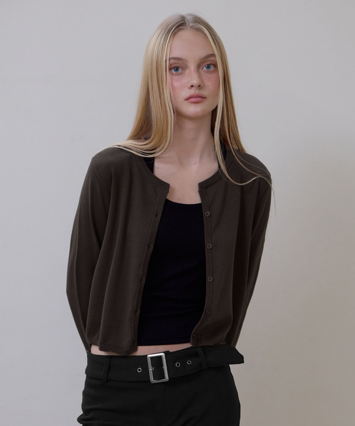 로제프란츠(ROSEFRANTZ) Basic Round Cardigan [Brown]