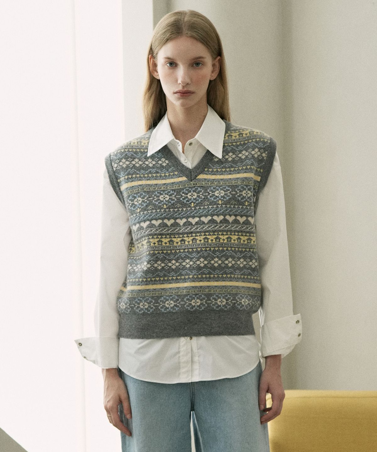 블레티(VLETI) Ramswool Jacquard Knit Vest (gray)