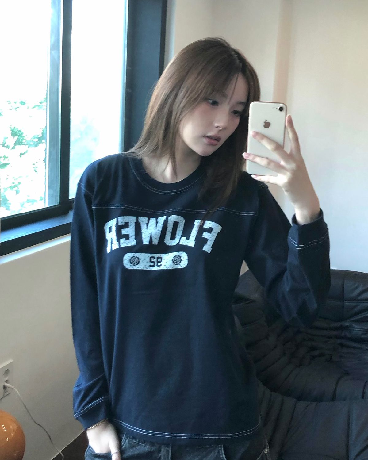 해비즘(HAVISM) FLOWER STITCH L/S TEE(NAVY)
