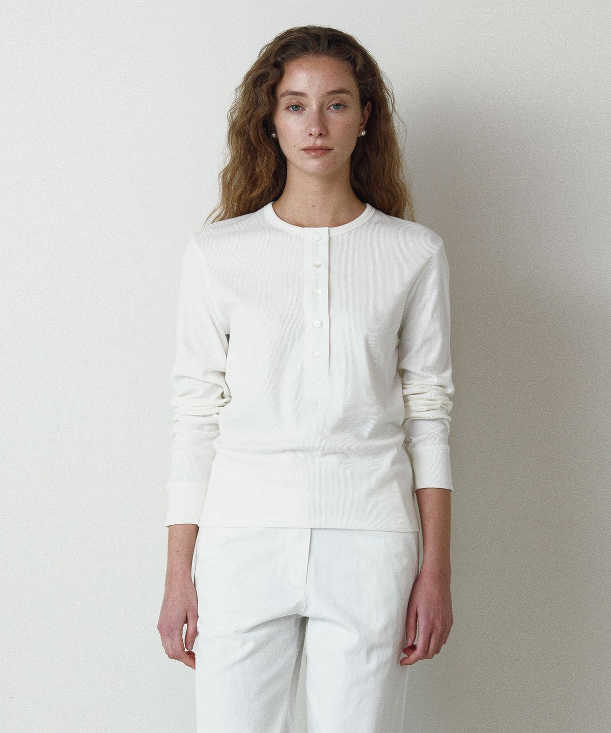 르네제이(RENEJ) Essential Button T-Shirt (2colors)