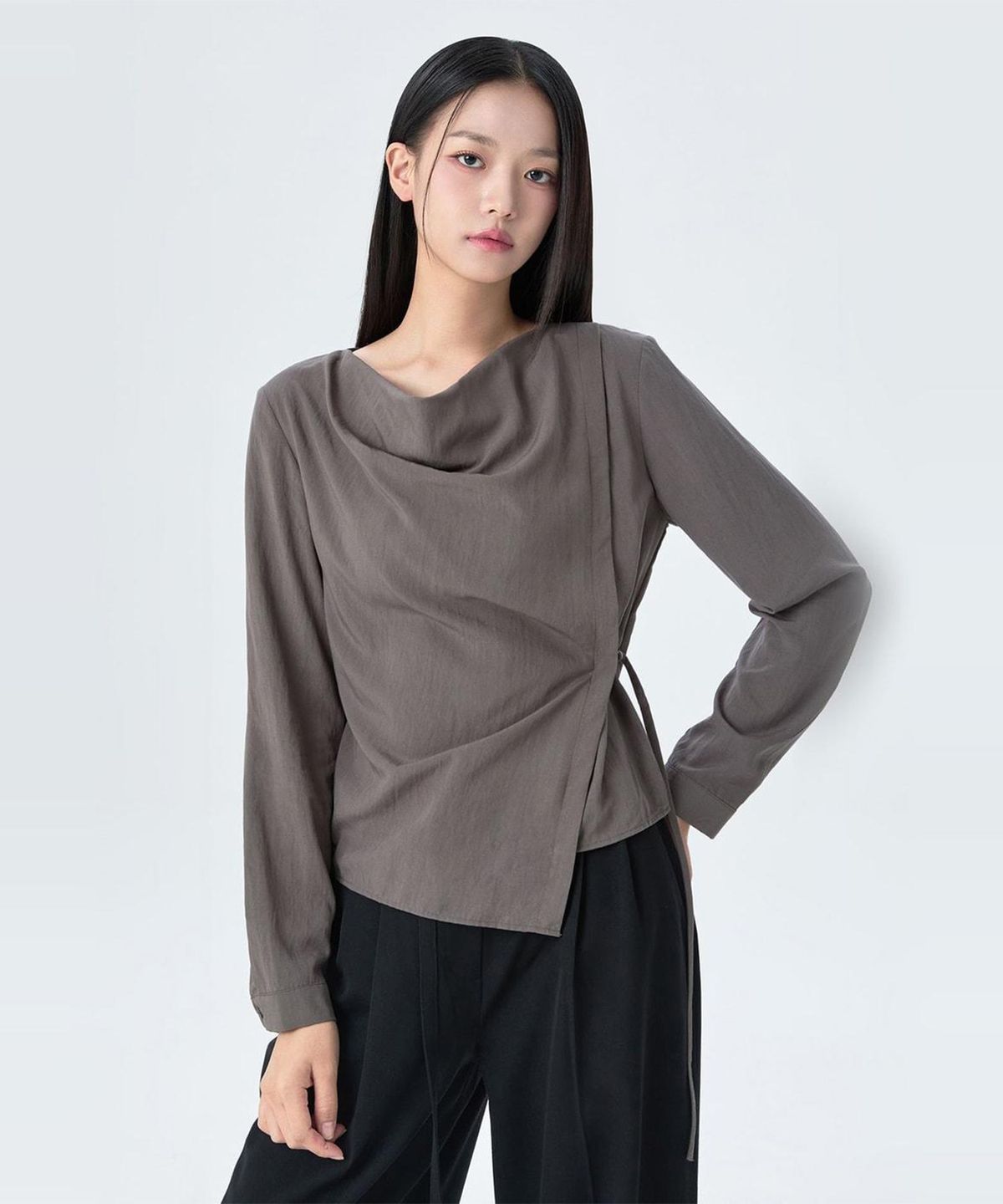 미쏘(MIXXO) 카울넥 블라우스_MIWBLG941G