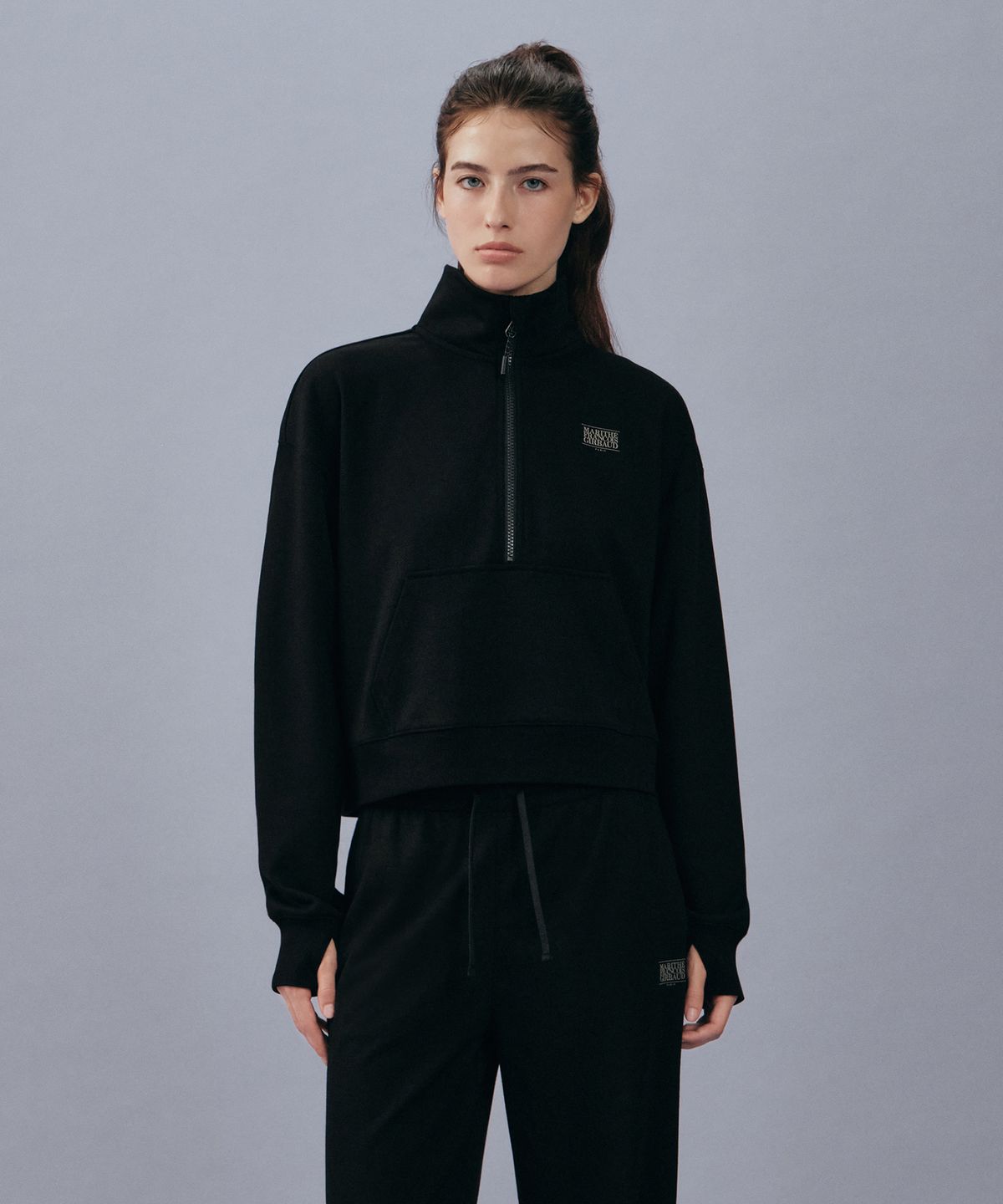 마리떼 스포츠(MARITHÉ SPORT) MARITHE SPORT W OVERSIZED SOFT BRUSHED HALF ZIP-UP black