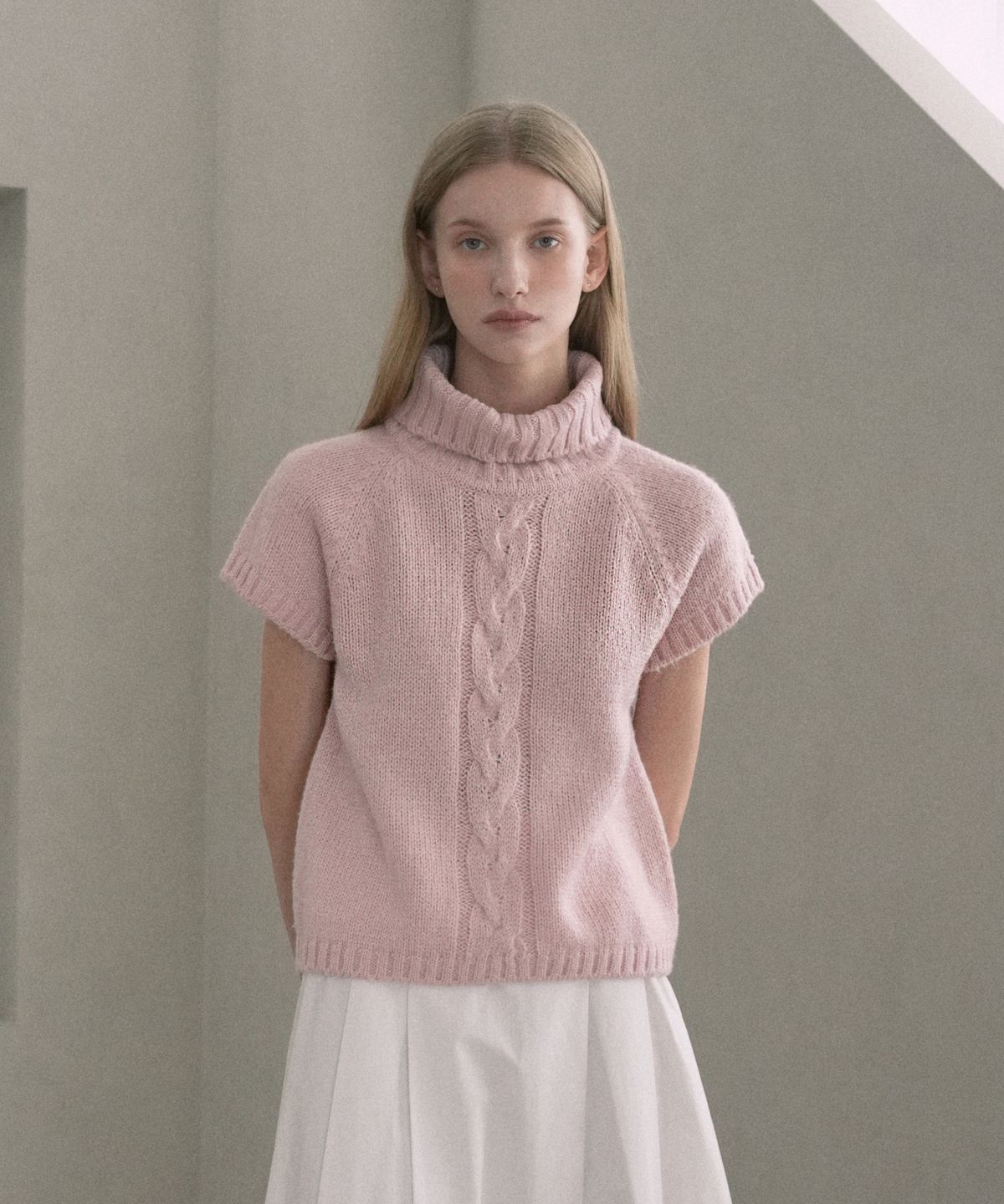 블레티(VLETI) Wool Twist Turtle-neck Half Knit (pink)