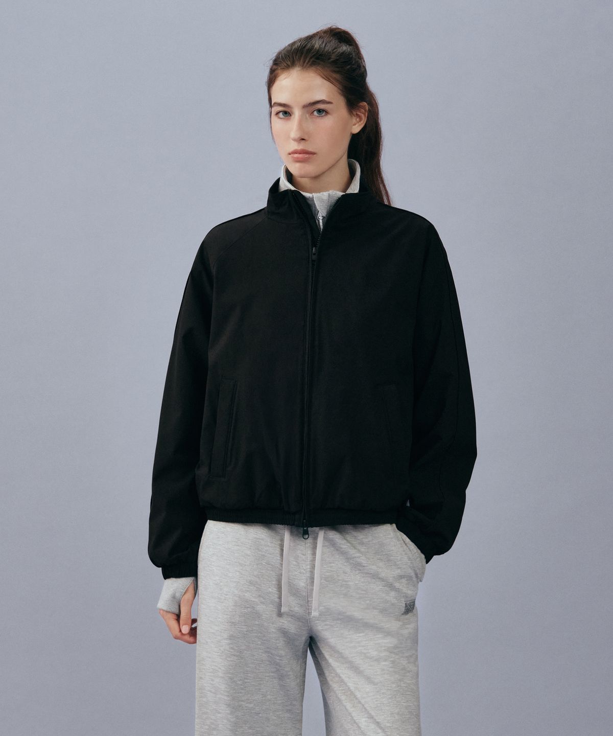마리떼 스포츠(MARITHÉ SPORT) MARITHE SPORT UTILITY HIGH NECK PIPING WINDBREAKER black