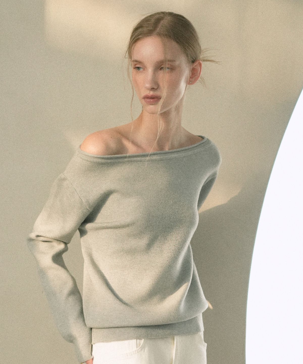 블레티(VLETI) Boat-neck Rolled up Knit (gray)