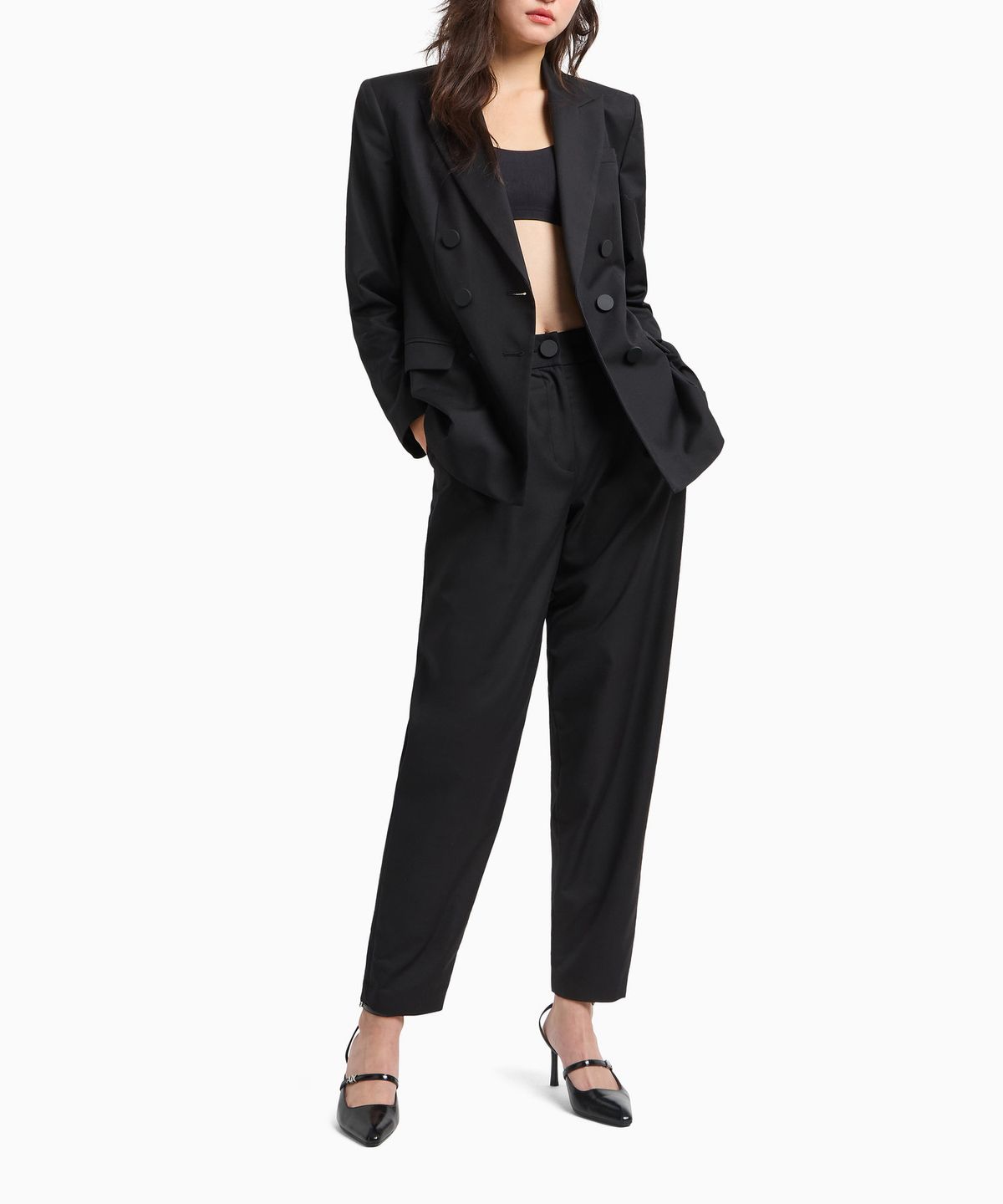 아르마니 익스체인지(ARMANI EXCHANGE) 여성 로고 패치 원 턱 플리츠 팬츠 _블랙_A425141506