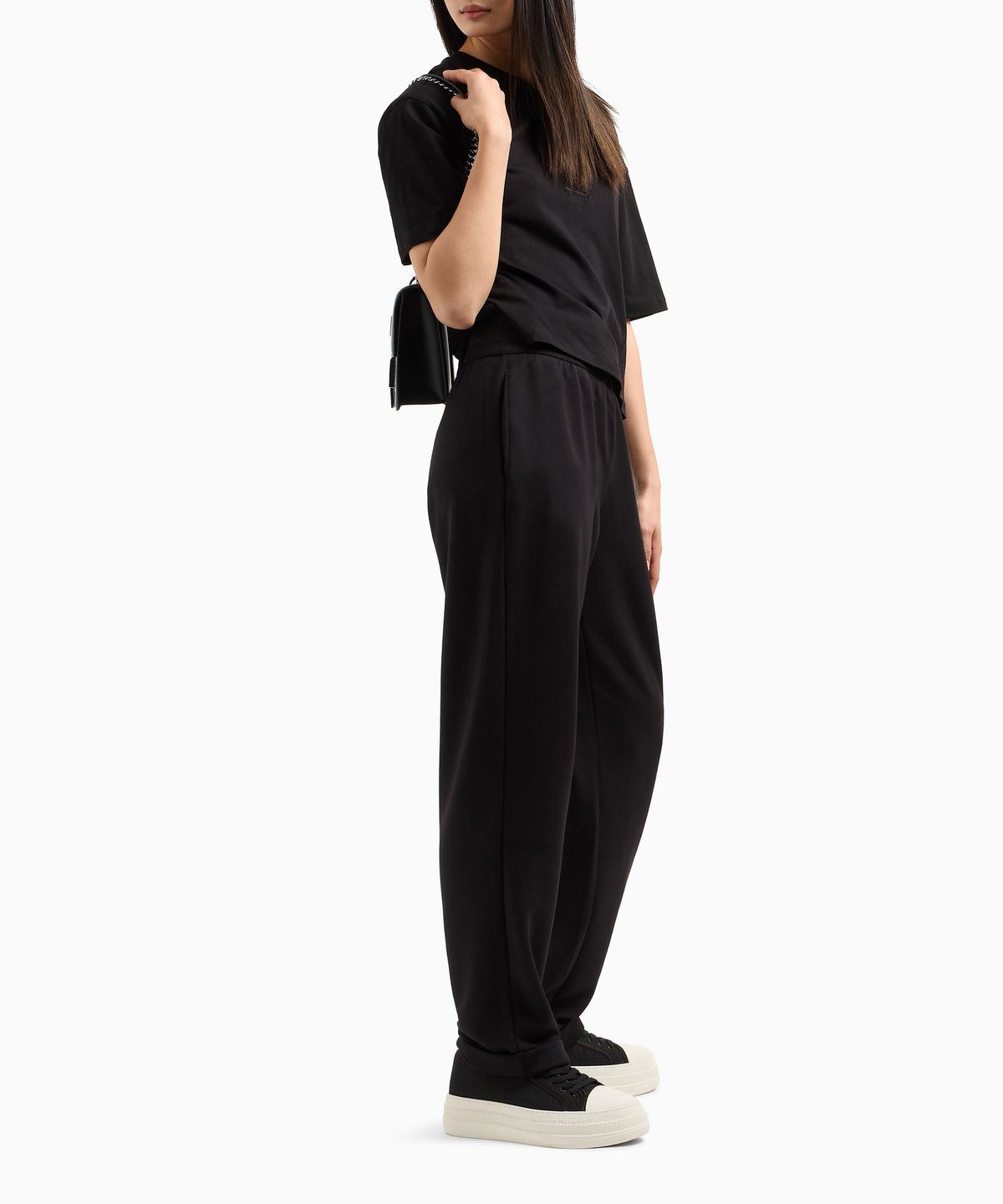 아르마니 익스체인지(ARMANI EXCHANGE) 여성 핫픽스 롤업 헴 밴딩 팬츠 _블랙_A425141501