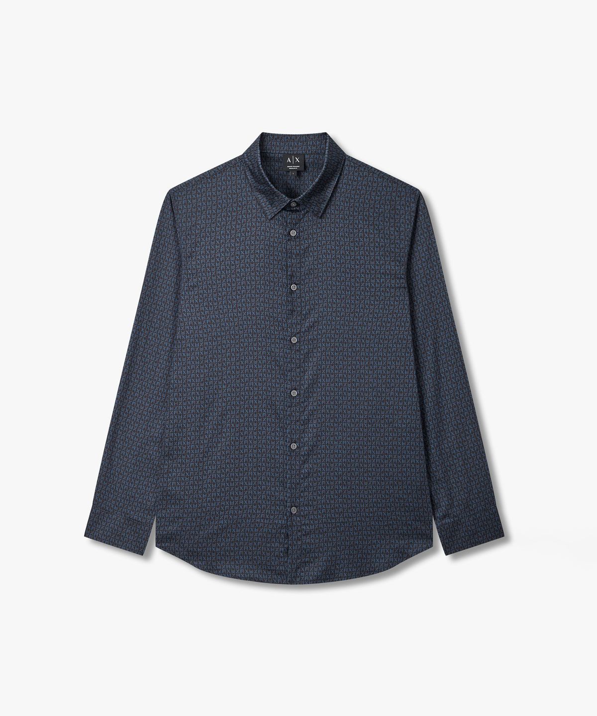 아르마니 익스체인지(ARMANI EXCHANGE) 남성 로고 패턴 레귤러 핏 셔츠 _블루_A416120001