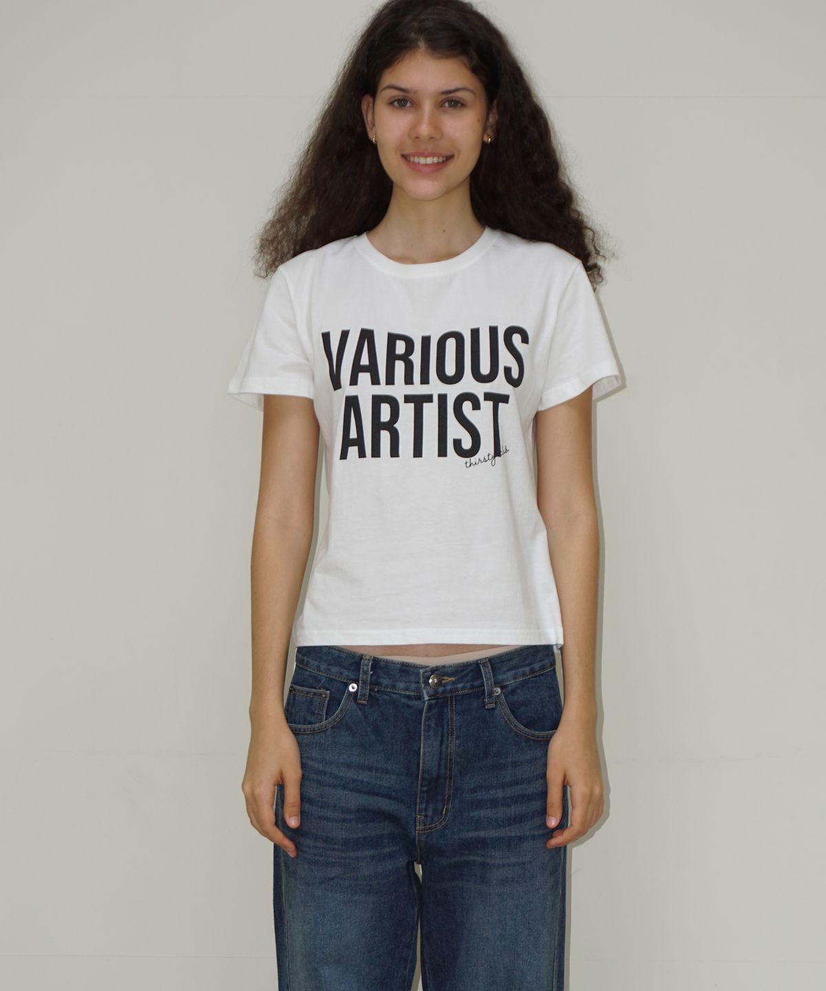 떨스티클럽(THIRSTYCLUB) VA graphic t shirt - White