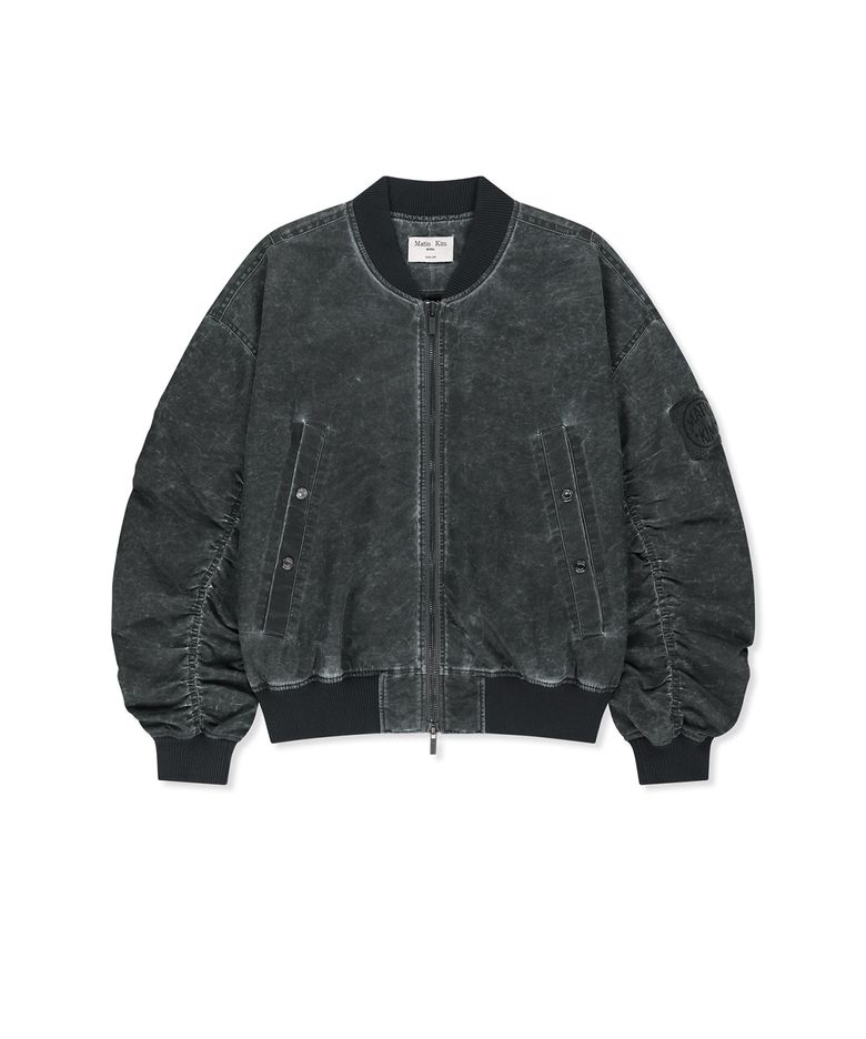 PIGMENT COATED BACK LOGO JUMPER IN CHARCOAL