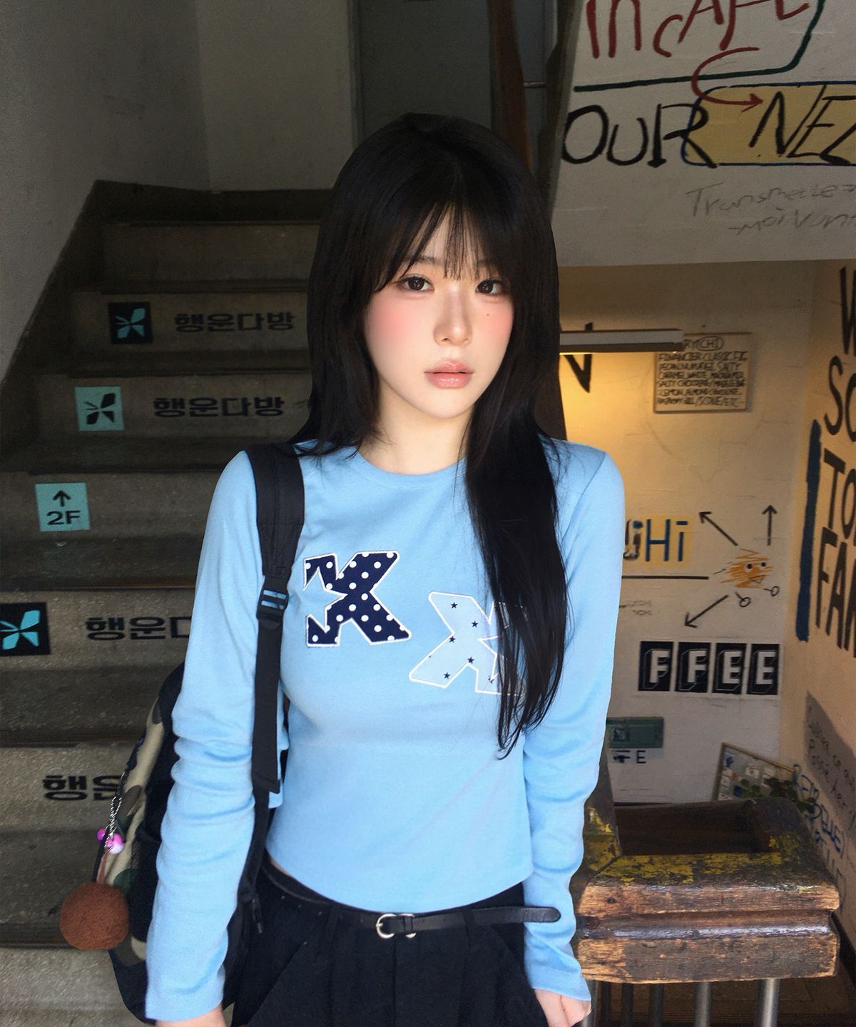 케이케이이이이(KKEEE) KK 도트 패치 코지 긴팔티(2color)
