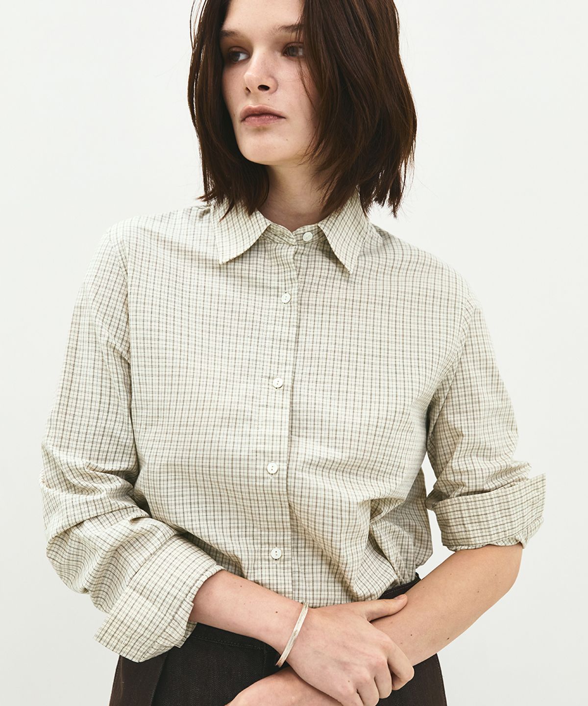 러프사이드 화이트라벨(ROUGH SIDE WHITE LABEL) Cropped Check Shirt Beige Check