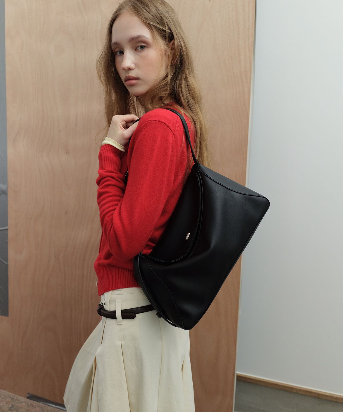 질바이질스튜어트(JILL BY JILLSTUART) [리오르] 플랩 폴딩 호보 숄더백