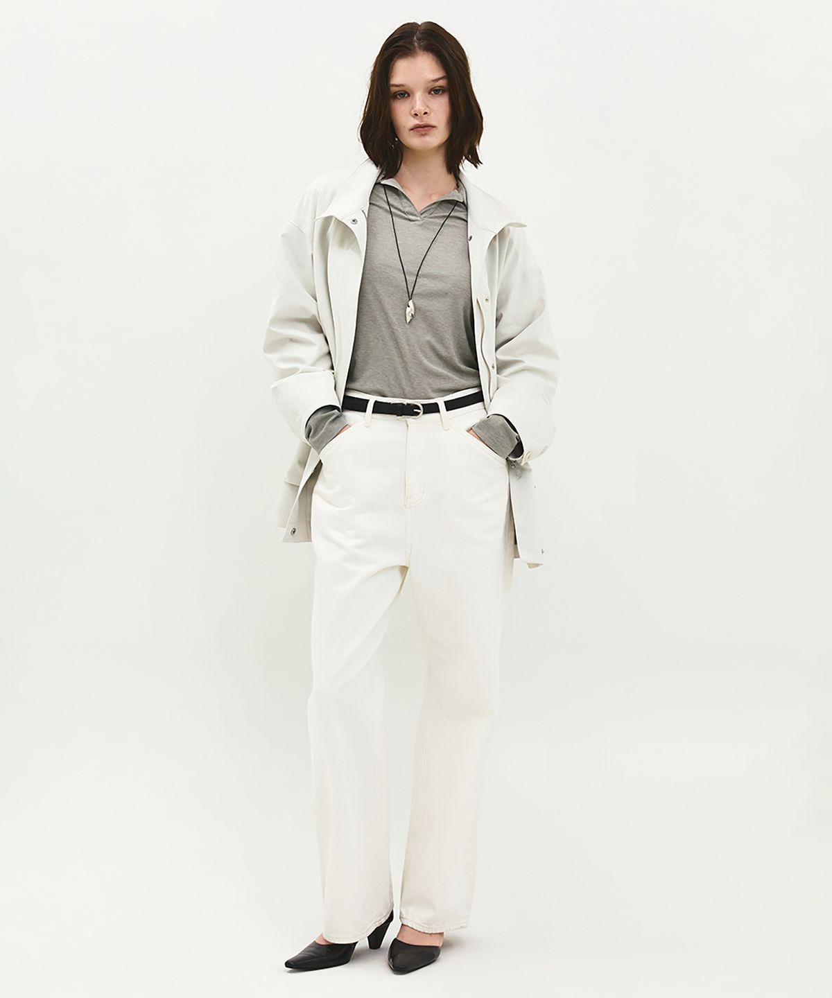 러프사이드 화이트라벨(ROUGH SIDE WHITE LABEL) Blanc Highneck Jumper Cauliflower