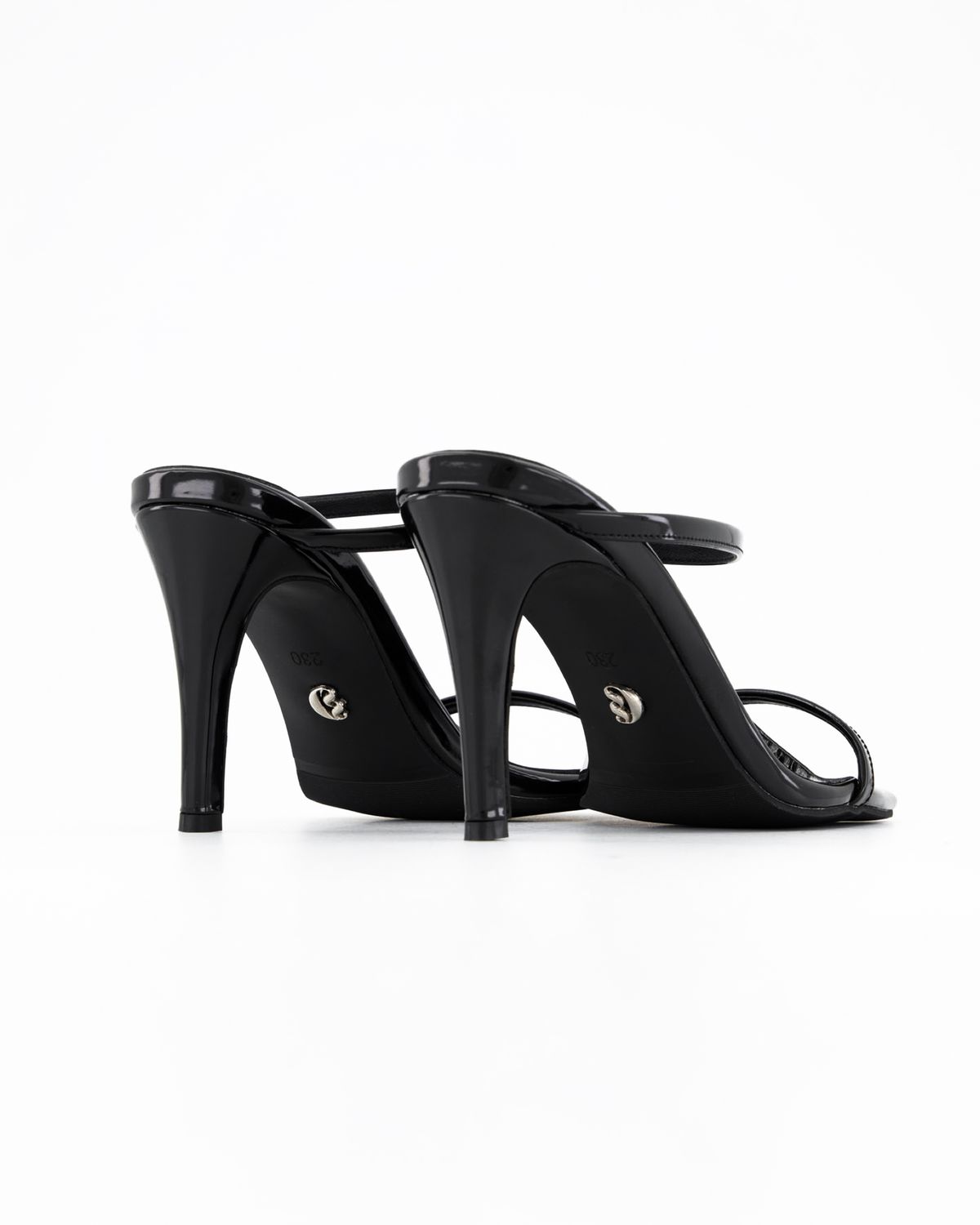쿨시스(COOLSIS) CS PATENT STRAP HEELS (BLACK, 9.5cm)