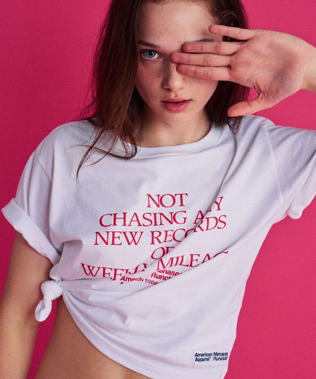 미나수(MENASOO) MNS x American apparel Not Chasing Crop T-Shirts_White