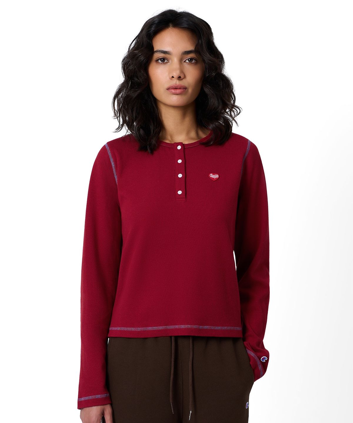 챔피온(CHAMPION) 여성 하트 로고 헨리넥 롱슬리브 Red