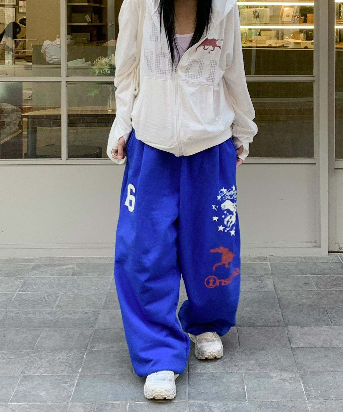노디(NODI) 로얄 레거시 스웻 팬츠 블루