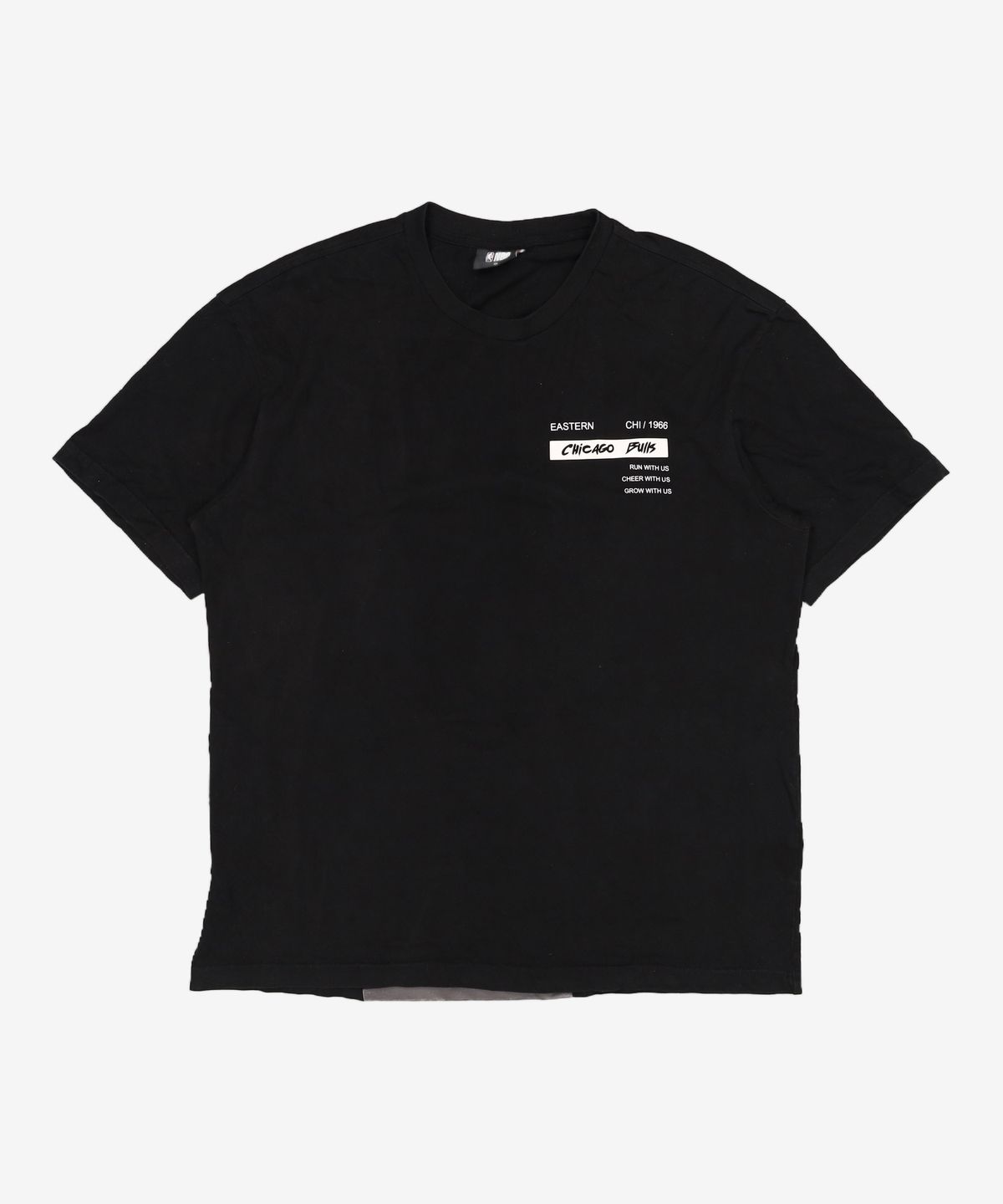 엔비에이(NBA) 유니 CHI BULLS 전사 그래픽 반팔티_N212TS060P-블랙 XL