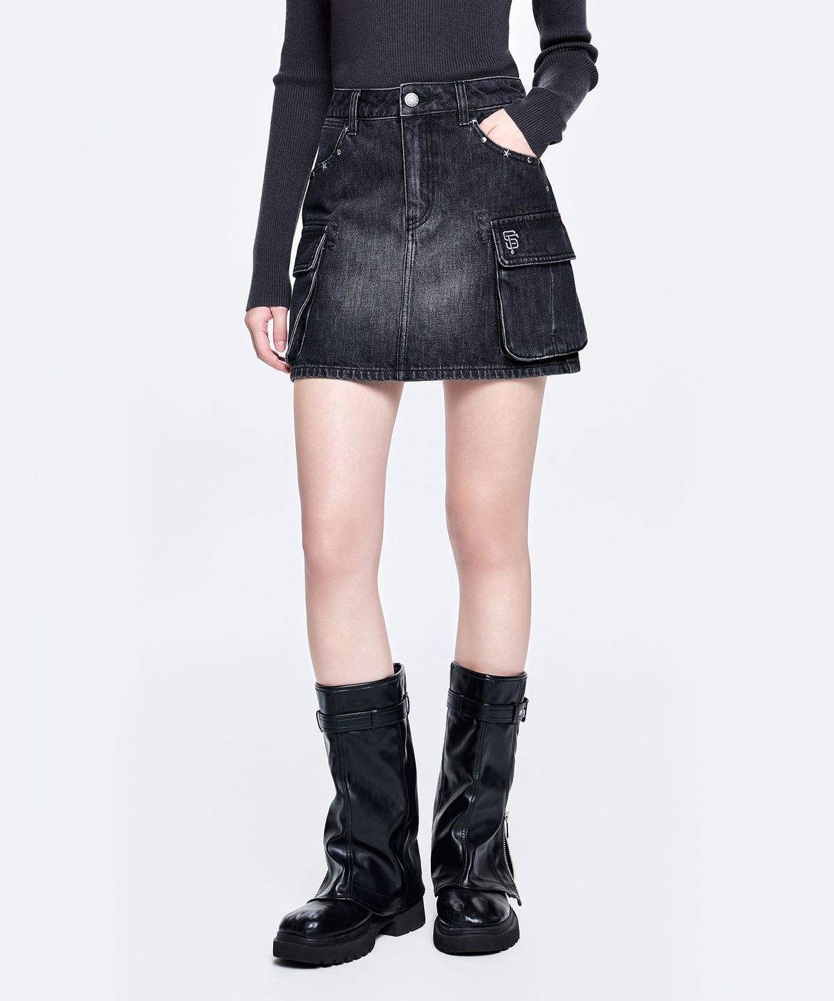 엠엘비(MLB) 여성 베이직 스몰로고 스터드 데님스커트 SF (Black)