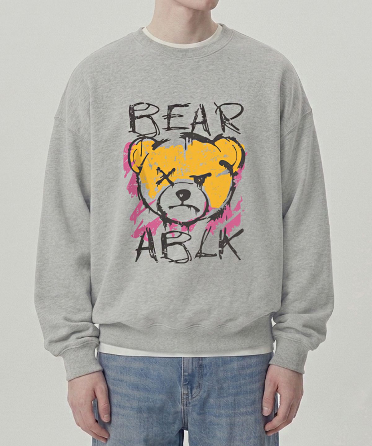 엠블룩(AMBLELOOK) 레귤러 스웨트셔츠 BEAR ABLK (3color)