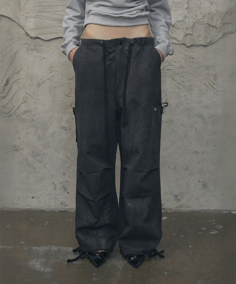 Ash Fade Wide Cargo Pants (CHARCOAL)