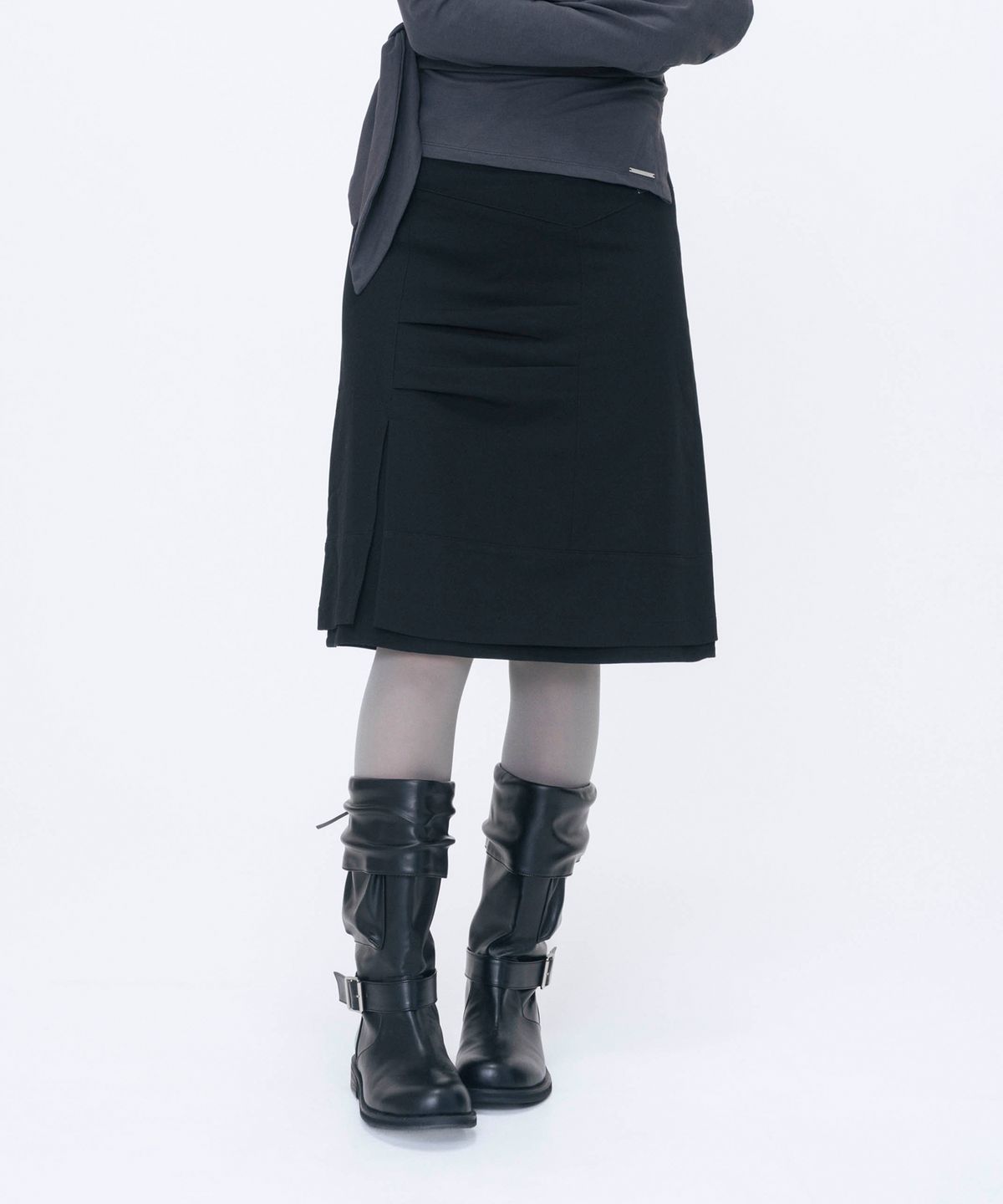 미세키서울(MISEKI SEOUL) Layered panel pleats midi skirt BLACK