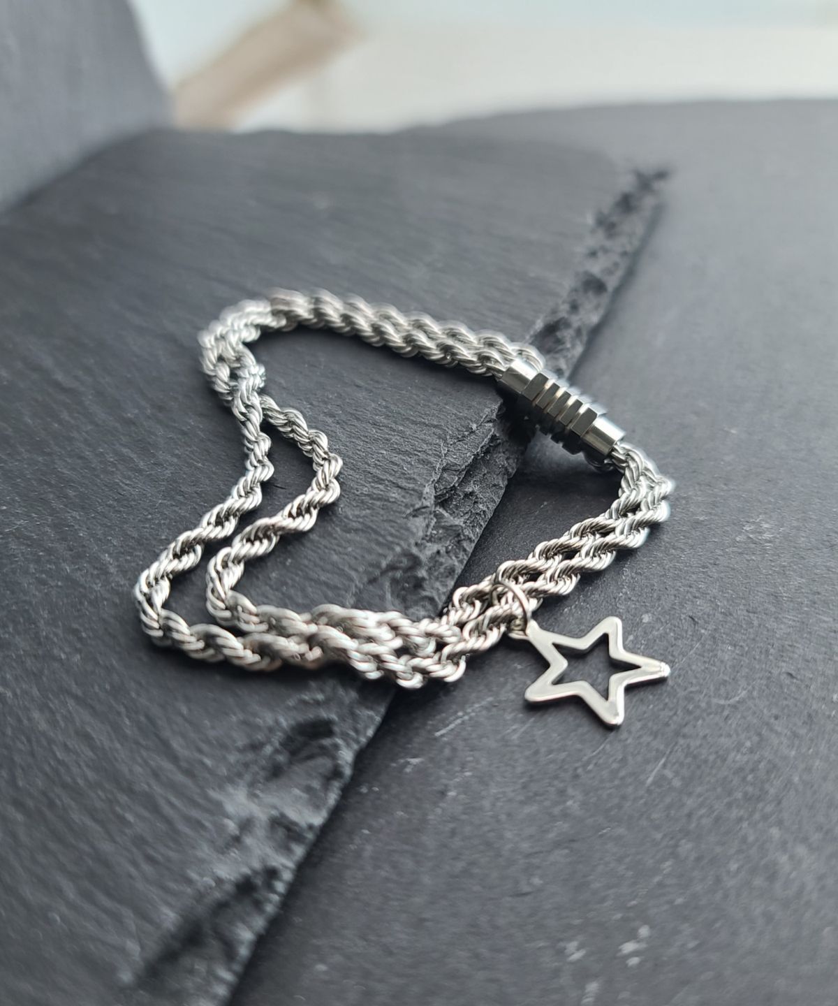 폭스바겐 와치(VOLKSVAGEN WATCH) Open Star 스테인레스스틸 두줄꼬임 팔찌