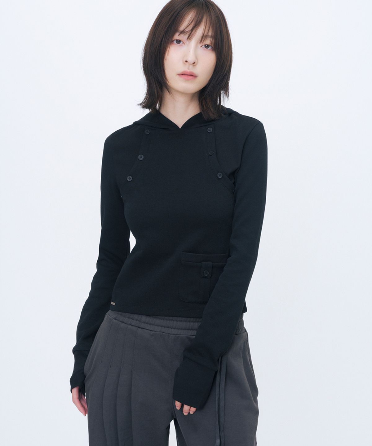 미세키서울(MISEKI SEOUL) Double placket slim hoodie BLACK
